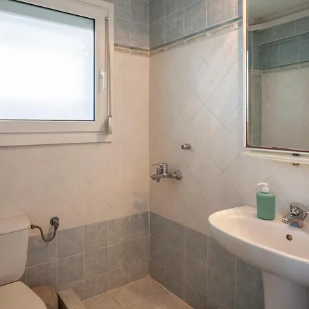 Argo First Line Apartment *